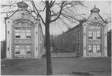 Bouw van gezonde arbeiderswoningen